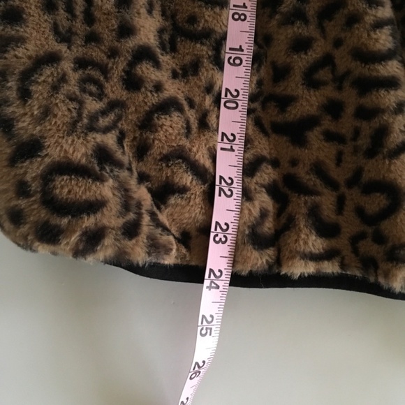 Rails Saga Cream Leopard Fleece 1/4 Snap Pullover Sweatshirt Sz XS Cozy Boho - Picture 12 of 12